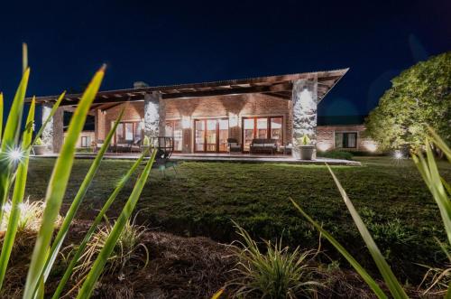 Utvendig, Bemar Carmelo Hotel in Carmelo