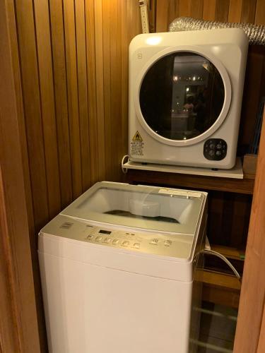 MARY's COZY Room Near YVR UBC DOWNTOWN