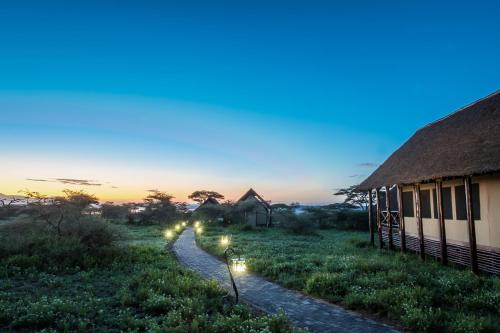 Lake Ndutu Luxury Tented Lodge