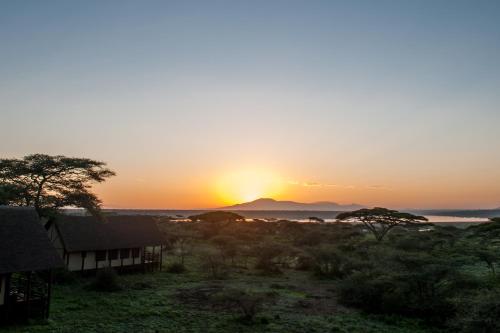 Lake Ndutu Luxury Tented Lodge