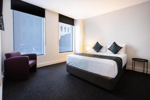 Superior Suite image 2