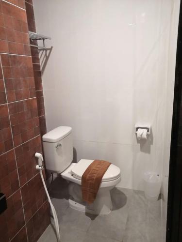 The Morning mini house aonang - 15-45 years old only – Krabi, CO