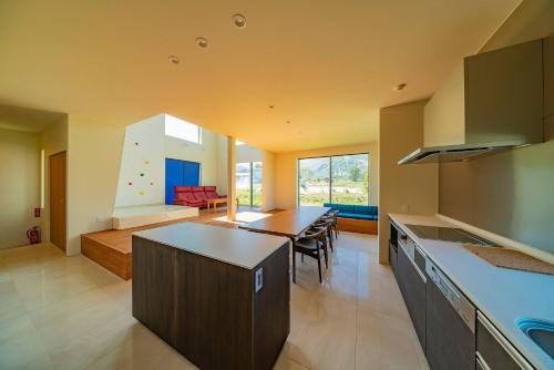 Bikei Chalet by Hakuba White Fox Company - image 5