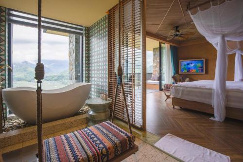 Express Mountain Double