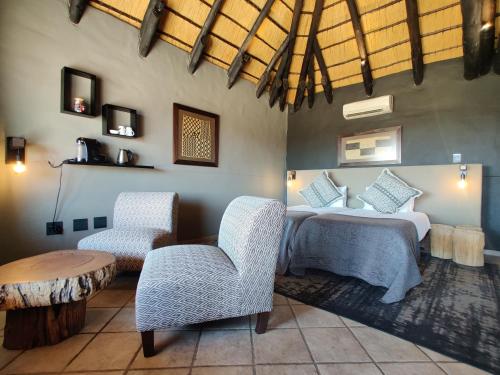 Ai Aiba - The Rock Painting Lodge Ai Aiba - The Rock Painting Lodge