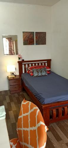 Low Budget SuperSingleBed Private Bedroom in a Homestay in Aman Puri, Kepong, Kuala Lumpur