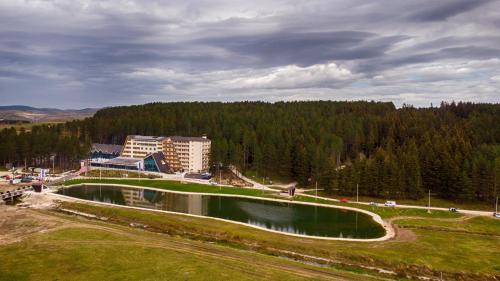 Hotel Borovi Forest Resort & Spa