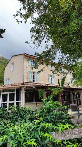 Logis Hôtel & Restaurant du Parc Hotel de charme Plan-d'Aups-Sainte-Baume