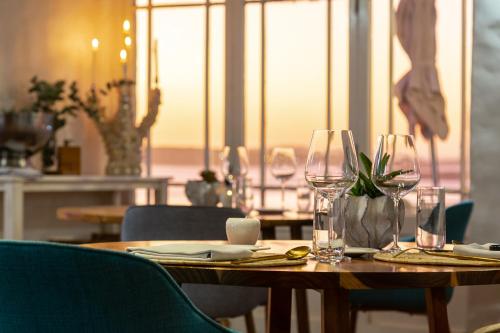 Adventure Pad's by The Farmhouse Hotel in Myburgh Park