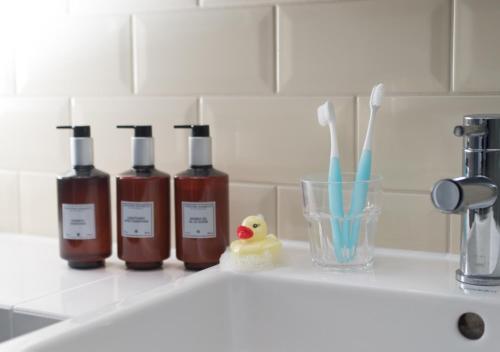 Staybridge Suites London-Vauxhall an IHG Hotel - image 10