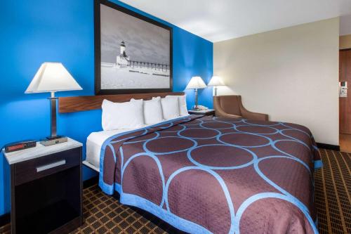 Super 8 by Wyndham Elkhart - image 26