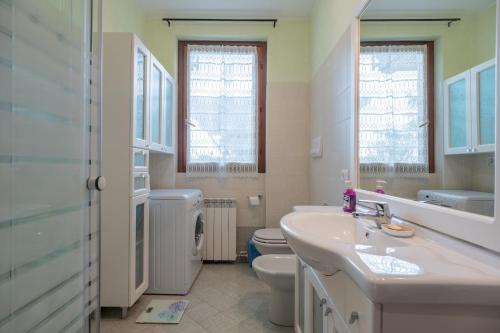 Bathroom, La casa di Sarah in Solto Collina