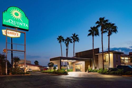 La Quinta Inn by Wyndham Laredo I-35