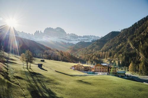  Cyprianerhof Dolomit Resort in Tiers