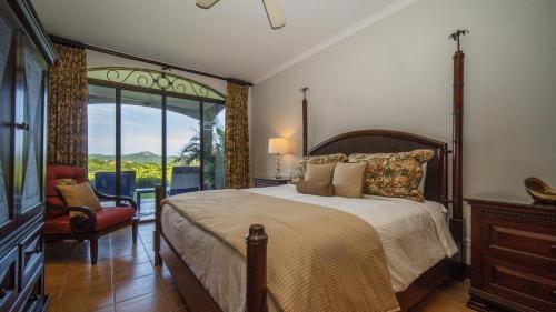 Boungainvillea 7105 Luxury Apartment - Reserva Conchal