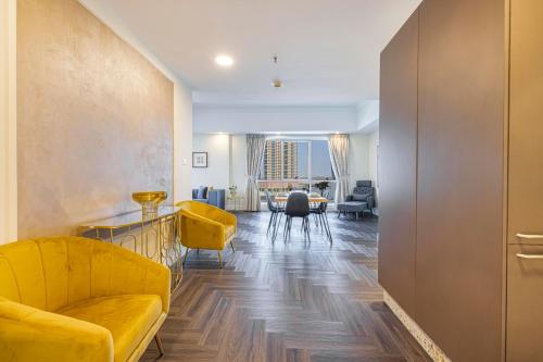 Daniels 1BR Business Bay Partial Burj Khalifa View, Дубай (фото 5)