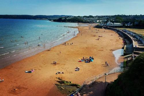 Two Beaches - image 9