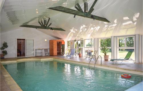 Cozy Home In Yvias With Indoor Swimming Pool