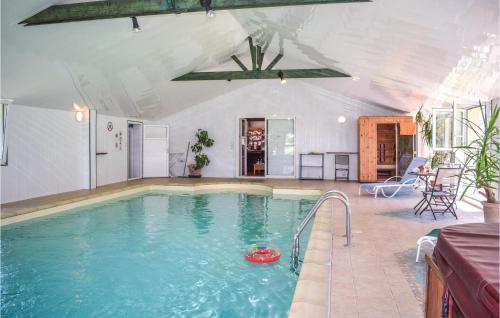 Cozy Home In Yvias With Indoor Swimming Pool