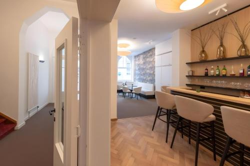 Hotel Louisa - image 12