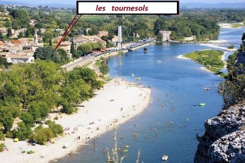 A szálláshely kívülről, "Les Tournesols" in Saint-Martin-d'Ardeche