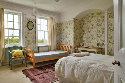 Finest Retreats - Edwardian Country House - 9 Bed, Sleeping up to 21