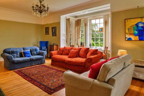 Finest Retreats - Edwardian Country House - 9 Bed, Sleeping up to 21