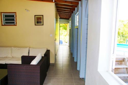 Entrada, Appartement charmant au Moule avec piscine partagée, 40m²a (Appartement charmant au Moule avec piscine partagee, 40m²a) in Le Moule