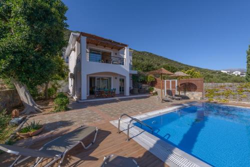 Villa DreamView with private pool gîte à louer Kályvos