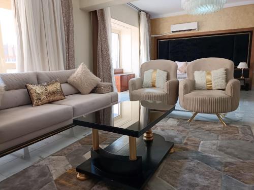 Indiana Hotel in Giza