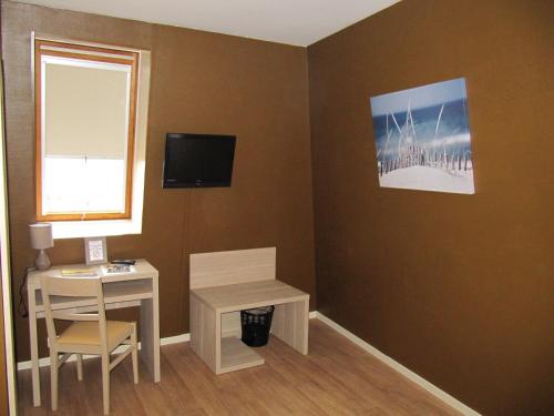 La Sterne Room Type - King Double Room