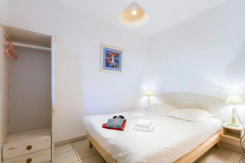 2 bedrooms, 4 beds