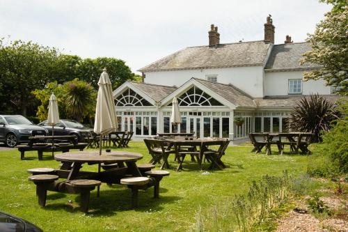 The Grove Hotel - image 12