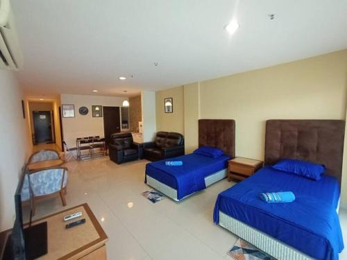 InstaStay Room Unit Marina Island Teluk Batik - 1 Bedroom Queen Bed & 2 Single Bed, Manjung