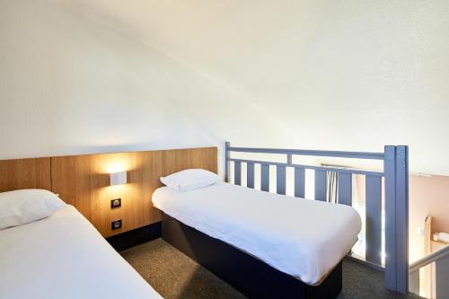 B&B Hôtel EVRY-LISSES (2) - main image