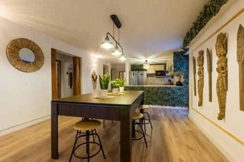 ห้องครัว, Santo - Coworking - Coliving - Madrid near จัตุรัสเอสปาญา