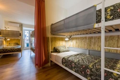 Santo - Coworking - Coliving - Madrid – Madrid, NC