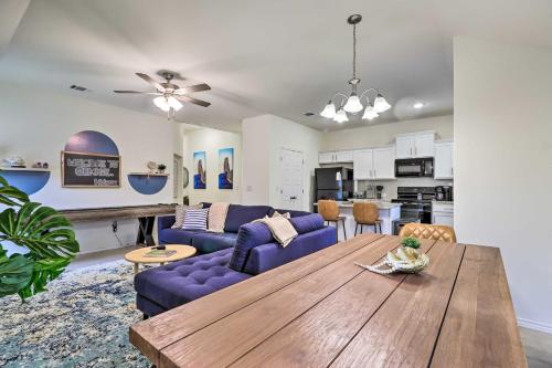 Modern Granite Shoals Retreat with Fire Pit! in Granite Shoals, USA