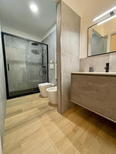 One-Bedroom Apartment image 10