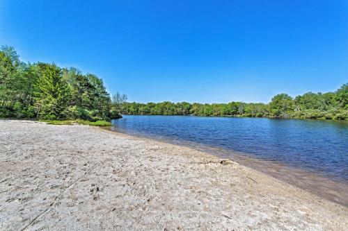 Peaceful Poconos Home with Lake and Pool Access! in Long Pond, USA