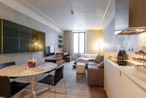 Milan Duomo Suites Room Type - Studio