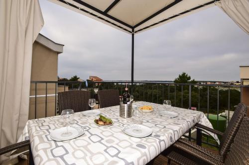 Apartment in Zaton Zadar with sea view, balcony, air conditioning, WiFi 685-2, Zaton (foto 7)