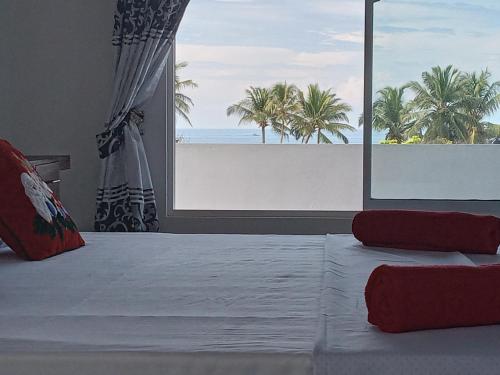 Family Room with Sea View image 10