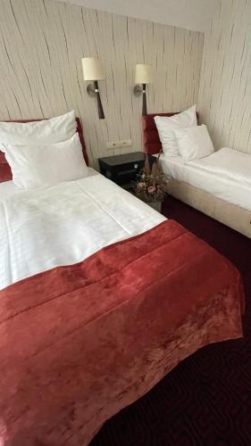 Hotel Silvia Gold Gliwice - image 14