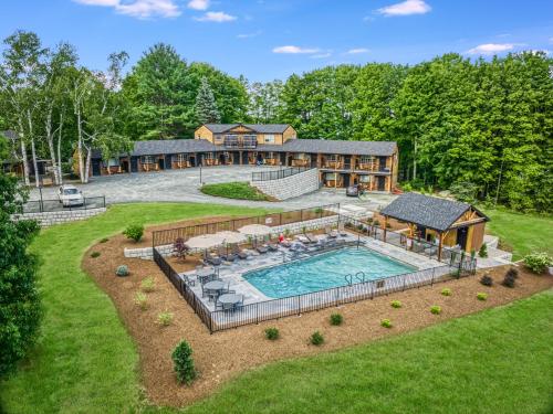 The Lodge by Sunapee Stays in Sunapee (NH)