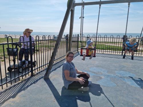 Driftmark Beachfront location Aberavon Beach Sea Views Large Driveway parking private site fibre opt in พอร์ต เทลบอท