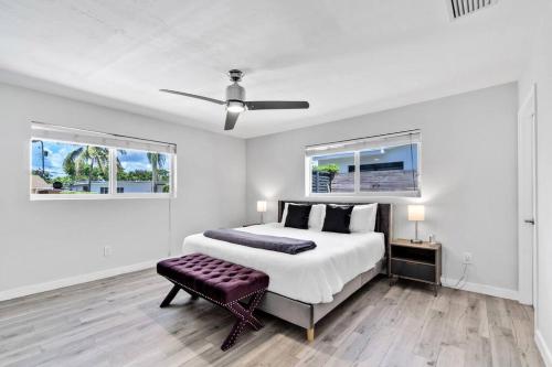 Spacious Modern Home 5BR Heated Pool, 9mn to Beach in Miami, USA