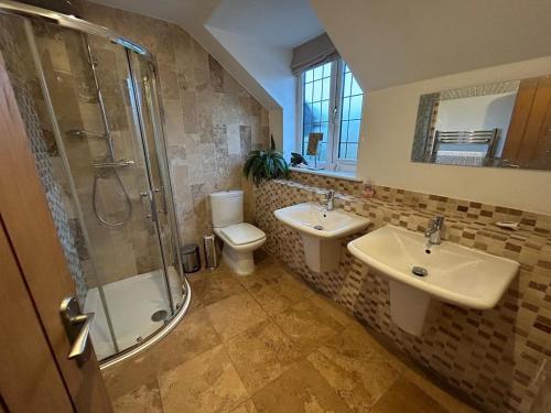 Banheiro, Castlebar in Singleton