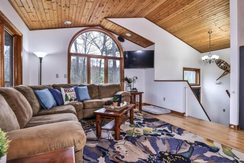 Lake Front Cabin on beautiful Crescent Lake in Minocqua, USA