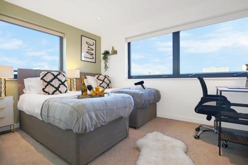 Picture of Penthouse Apartment - Central Mk - Pool Table, Large Balcony, Fast Wifi, Smarttvs And Free Parking B